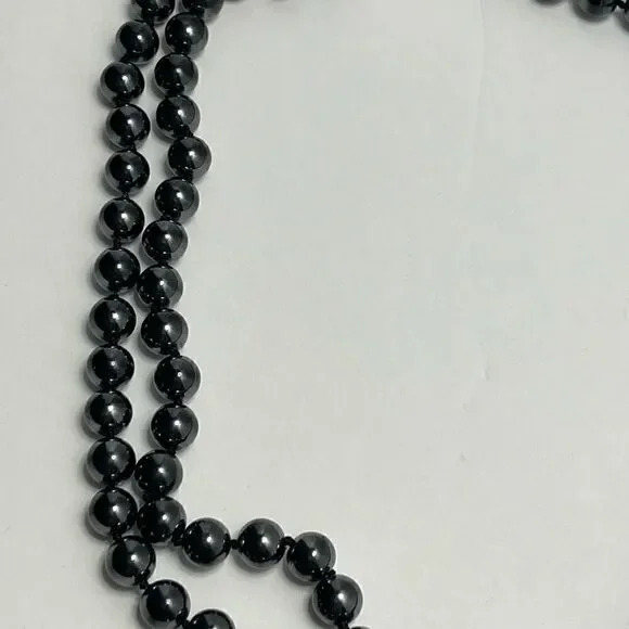Vintage necklace double strand black glass beans - Picture 9 of 11